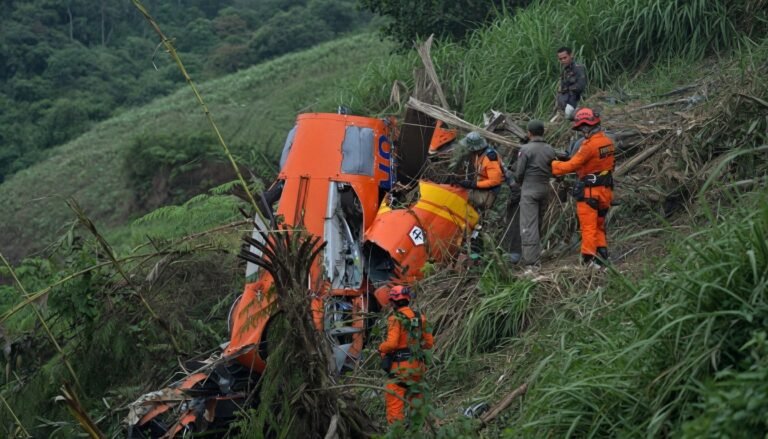 Private Helicopter Crash in Indonesia’s Borneo Kills All Eight Onboard