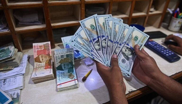 Pakistan’s current account surplus rises in March amid remittance support