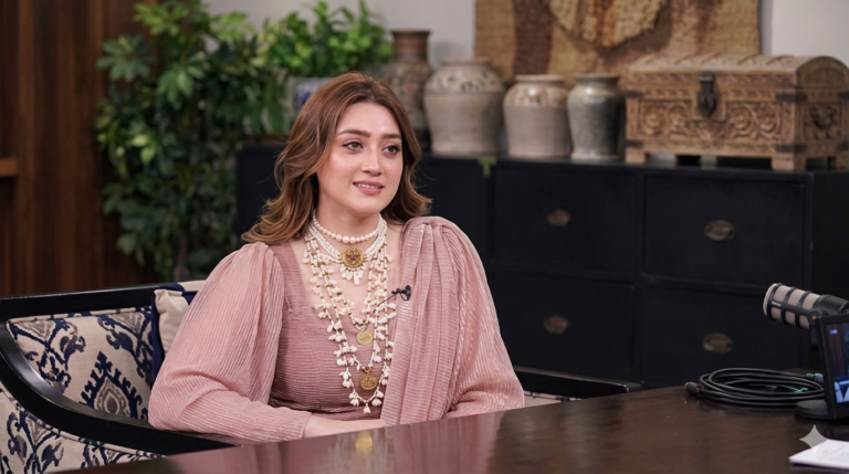 Pakistani Actor Momina Iqbal to Marry on June 1 Amid Ongoing Harassment Investigation