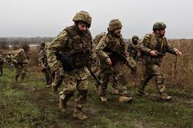 US-Mediated Ukraine Ceasefire Falters as Russia and Ukraine Trade Violations Amid Ongoing Fighting