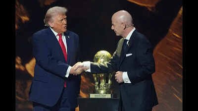 Trump Defends FIFA President Infantino, Warns Against Leadership Change