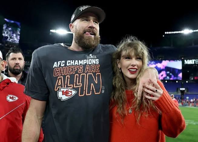 Taylor Swift Celebrates Travis Kelce’s 59-Yard Run in Chiefs’ Season Opener